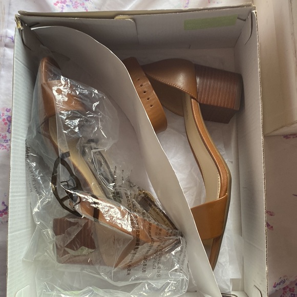 Michael Kors heels - Picture 2 of 5